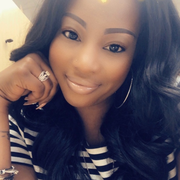 Meet your Posher, Shannon - Picture 1 of 1